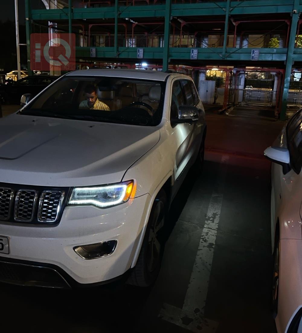 جيب جراند شيروكي